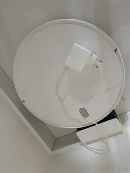 Xiaomi robotický vysavač biely