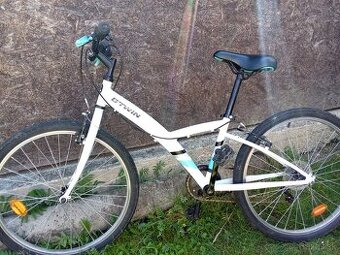 Dievčenský bicykel