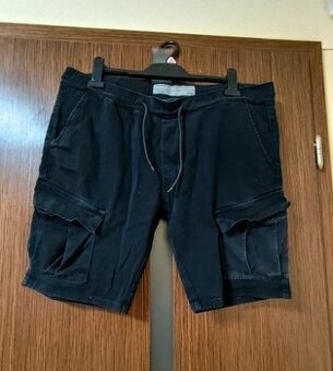 H&M panske riflove shortky vel.34, velmi dobry stav
