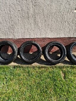 Kumho Ecsta hs52 R15