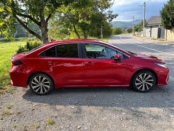 Toyota Corolla 1.5 Dynamic Force Comfort Tech Style v záruke