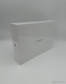 NOVÝ MacBook Air 13" M1 8/512GB Silver + ZÁRUKA
