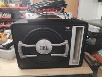 Subwofer JBL+ zosilovač JBL +kabeláž