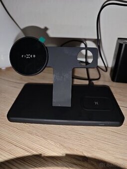 Bezdrôtová nabíjačka FIXED MagPowerstation 3 v 1