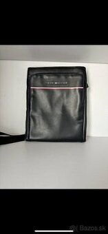 Tommy Hilfiger crossbody taška – čierna, nová