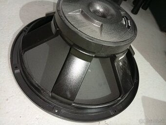 Basové reproduktory 18" 500/1000W