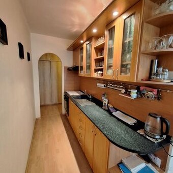 Na predaj 3 izbový byt vo vyhľadávanej lokalite v Šali