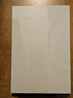 Predám nefunkčné NAS Qnap TS-228A - 1