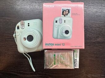 Fujifilm Instax mini 12