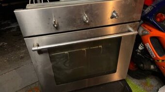 Vstavana elektrocka rura Ikea/whirpool