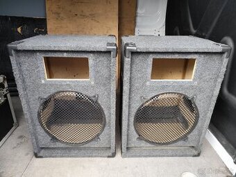 Skelety na 15"+výška, 2 kusy