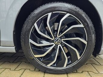 Volkswagen Ventura R17 + zimné pneu