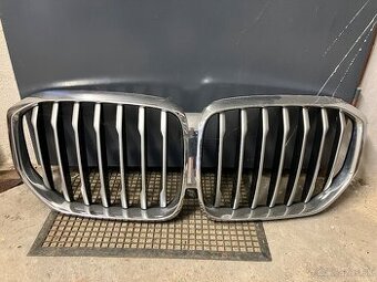 Maska BMW X5 G05 grill ladvinky