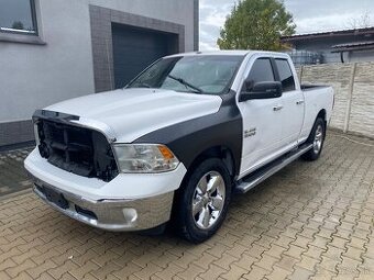 Dodge Ram 5.7 4x4 2014r - startuje i jezdi - dovuz USA
