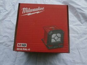 Predam Milwaukee aku LED otočné plošné svietidlo M18 PAL-0