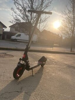 Aprilia eSR2