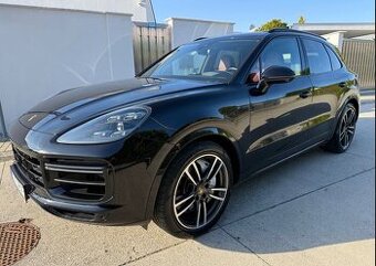 Porsche Cayenne Turbo 4x4
