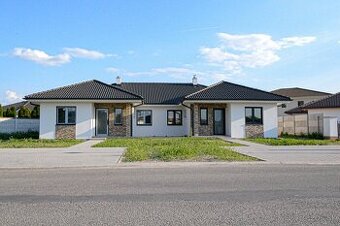 33Reality | Na predaj 3.izbový rodinný dvojdom v Dun Streda.