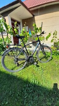 Trekingovy bicykel