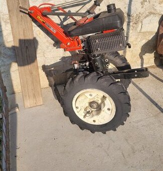 Vari malotraktor