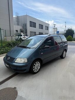 Predam Volkswagen Sharan 1.9 85kw 6rychlostny manuál