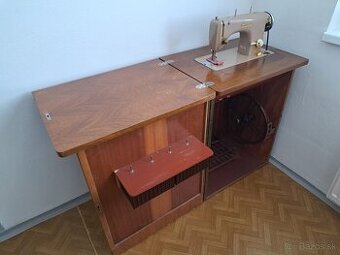 Šijací stroj - 1