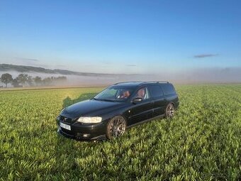 Volvo V70R (Automat)