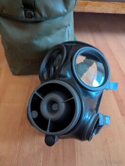 Plynová maska Avon N10