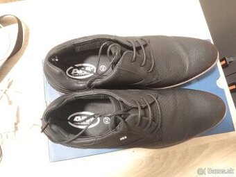 Predám čisto nové topánky na svadbu atď...