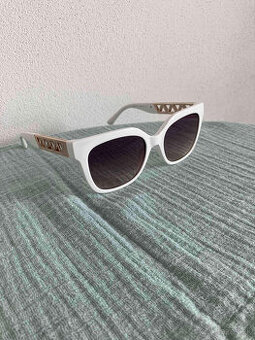 nové slnečné okuliare guess