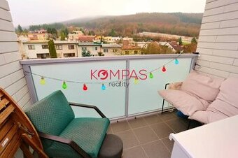 KOMPLETNE PREROBENÝ AJ ZARIADENÝ 2-IZB. BYT S LODŽIOU BEZ IN