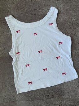 Crop top - biely s mašličkami