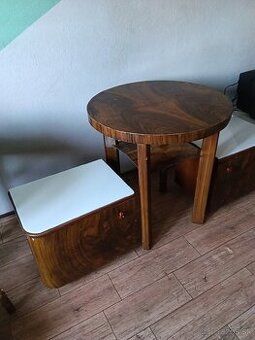 RETRO STOL A RETRO NOCNE STOLIKY