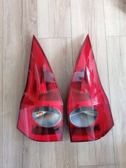 Renault megane grandtour zadné svetlá