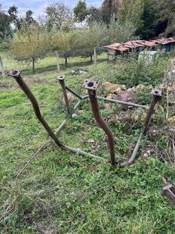 Zetor 50 super ochranný rám