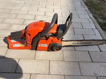 Motorová píla Husqvarna 135 e-series – Skvelý stav a výkon