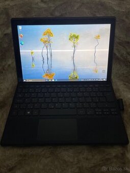 Predám 2 v 1 notebook Acer switch 3