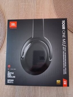 Predám slúchadlá JBL tour one m2