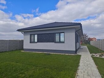 5I NOVOSTAVBA RD, OKRES SENEC- SVATY MARTIN