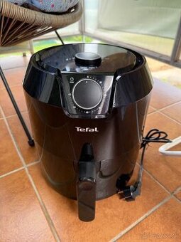 Teplovzdušná fritéza Tefal