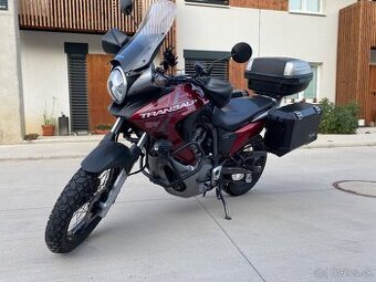 Honda Transalp xl700