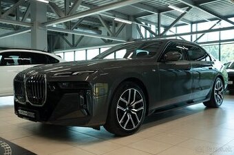 BMW Rad 7 740d M xDrive A/T, 220 kW