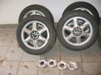 Prodám disky 6Jx15, H2-43 - Fiat, 4x98 (asi Fiat Brava)