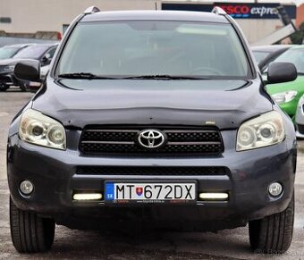 Toyota RAV4 2.2 D-4D 135 Sol