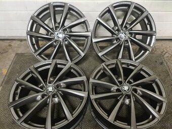 BORBET 5X112 R18 7,0J ET43 ALU DISKY
