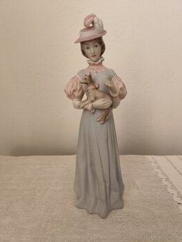 Royal dux žena so psíkom porcelánová soška