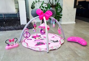 HRACIA DEKA PODLOŽKA PRE DIEŤA