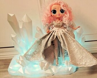 babika lol so svietiacim portalom strieborna