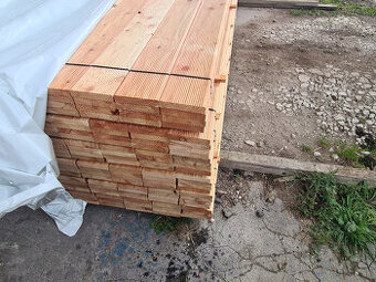 Terasové a hobľované dosky – smrekovec, Smrekové obklady