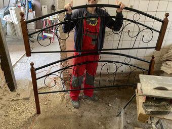 Celo pre postel 180cm